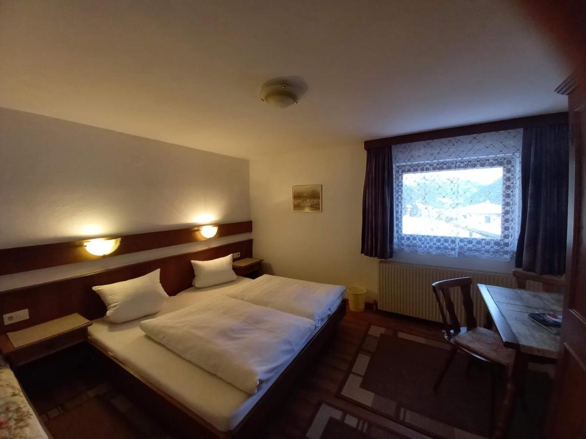 Haus Tannegg Bed & Breakfast Pettneu am Arlberg Luaran gambar